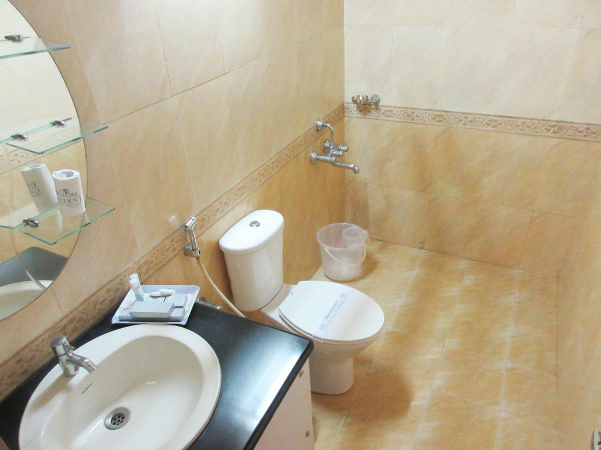 Elysium Garden Hotel Munnar Bagian luar foto